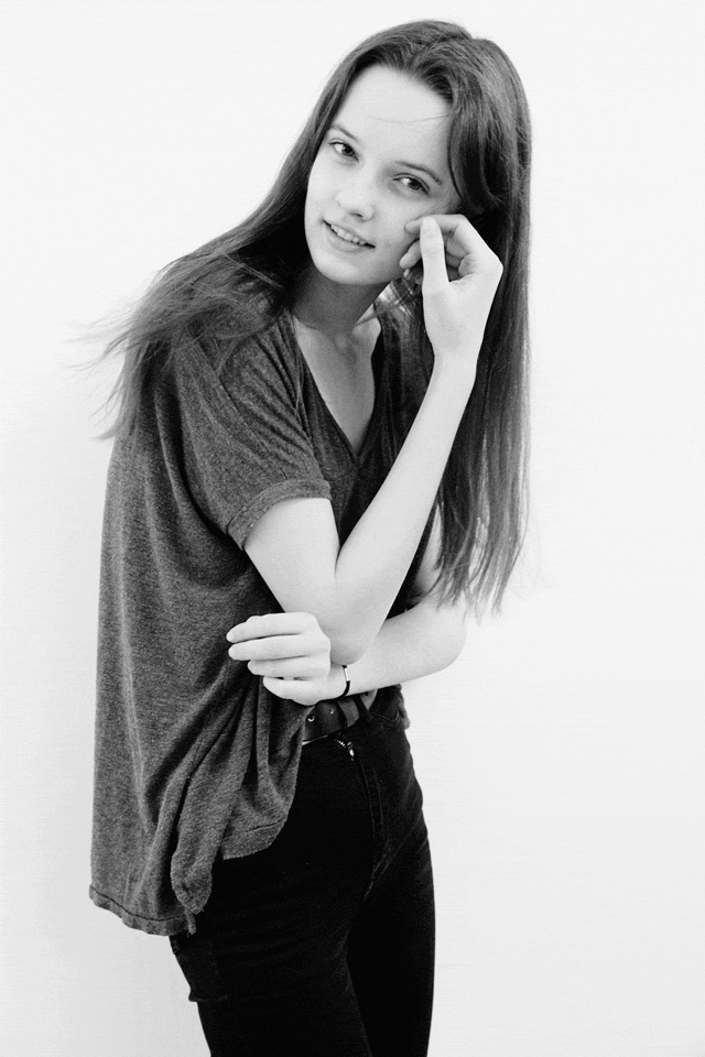 ANNA_GROSTINA_0005lossy