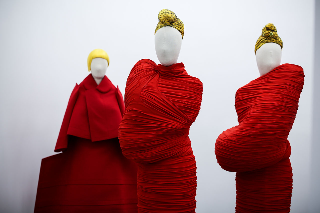 Rei Kawakubo Presents a Kaleidoscopic Comme des Garçons Collection