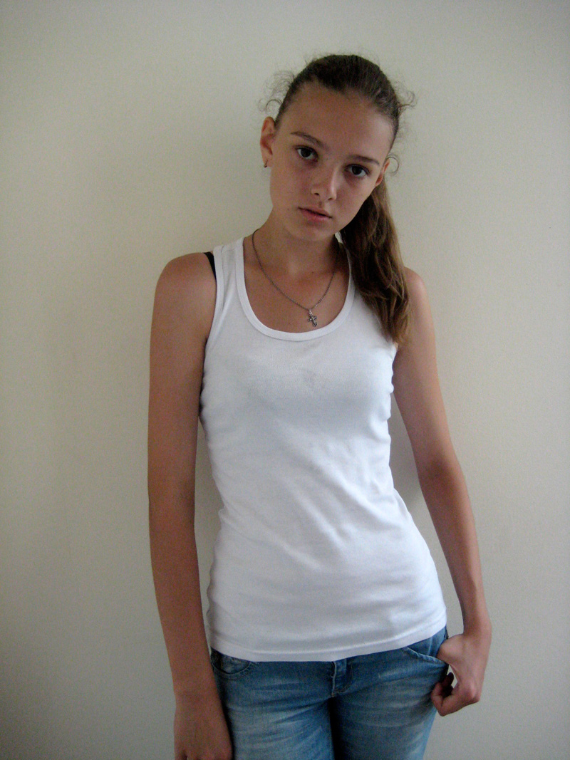Ala model nadia set