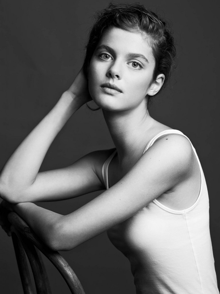 Julia M. – NEWfaces