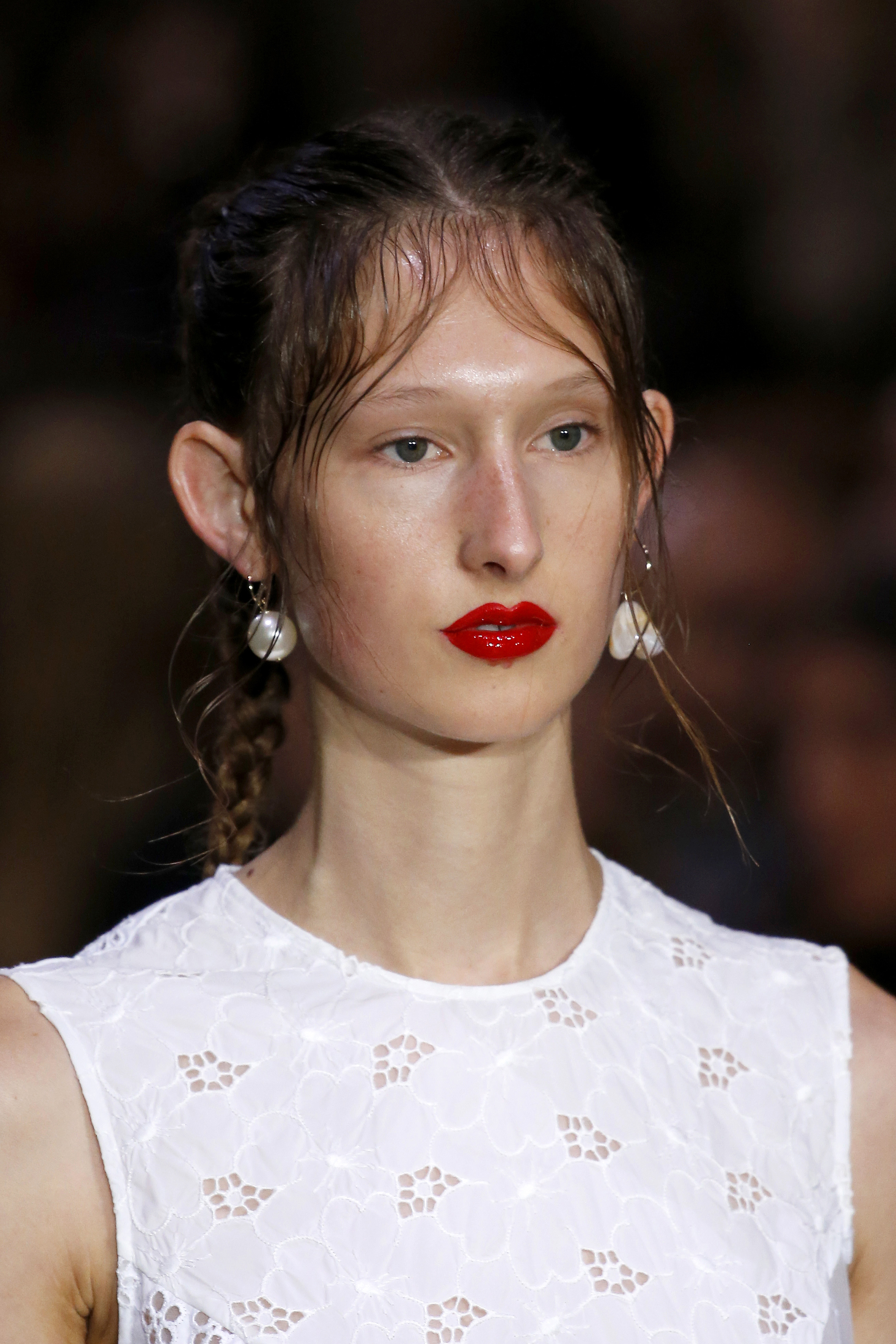 LONDON, UK - SEPTEMBER 17: A Hairstyle detail at the Simone Rocha show during London Fashion Week Spring/Summer collections 2017 on September 17, 2016 in London, United Kingdom. (Photo by Estrop/Getty Images)