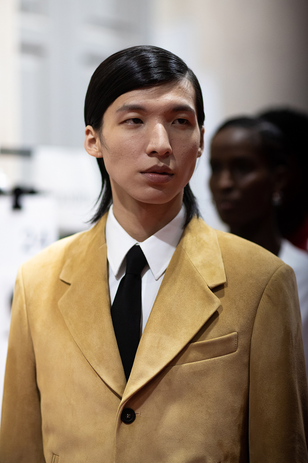 Ferragamo Sees Red at Maximilian Davis’ Spring 2023 Debut – Of The Minute